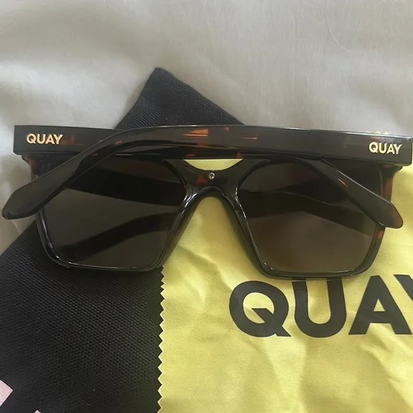 Quay Australia Tortoise Shell Sunglasses - Picture 2 of 8